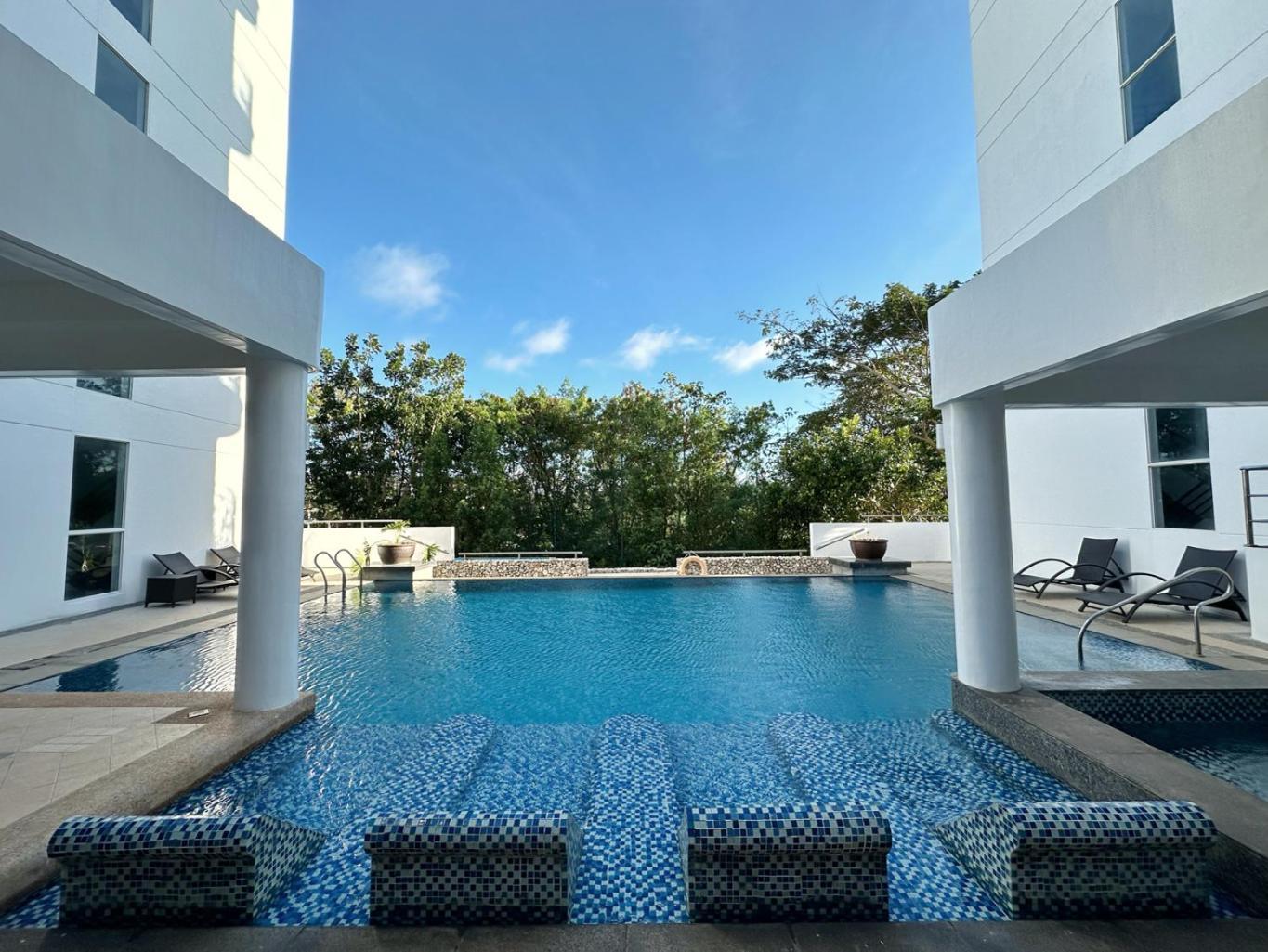 Coral Edge @ Boracay Newcoast Apartment Yapak Exterior foto